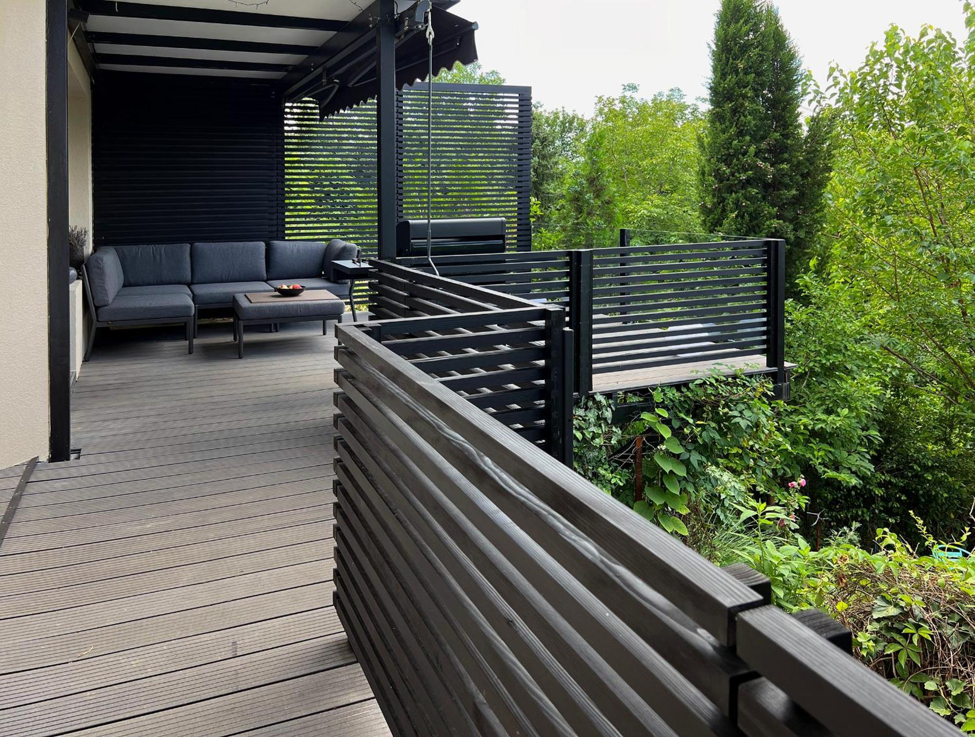 ペトロヴァラディンPergola House In A Green Oasis With Fantastic Viewアパートメント エクステリア 写真